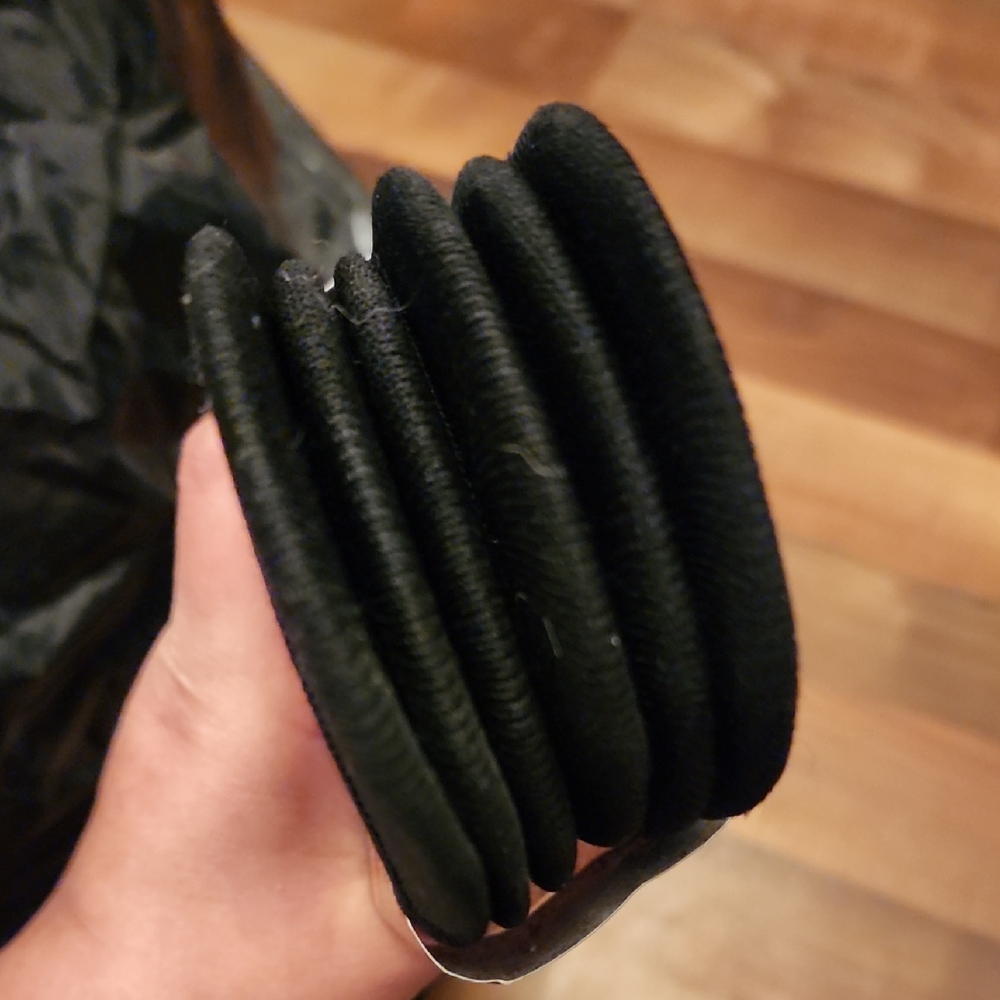 Hot Sox Black No Show Liners